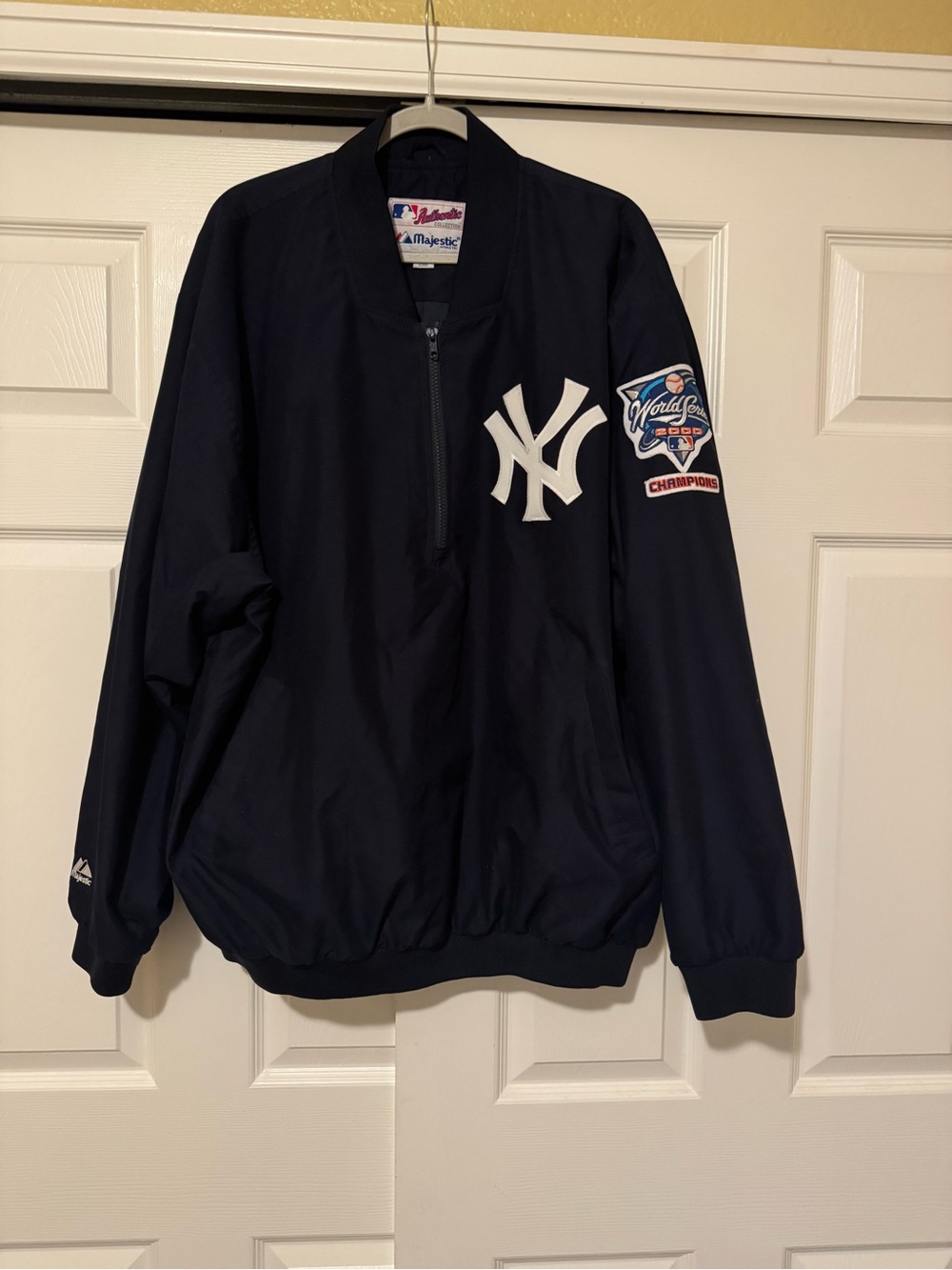 Majestic New York Yankees Navy Pullover Jacket